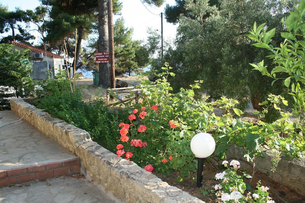Xenios Loutra Village Karnagio Esterno foto