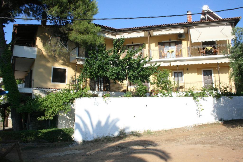 Xenios Loutra Village Karnagio Esterno foto