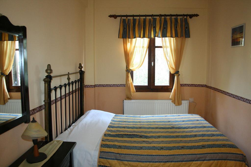 Xenios Loutra Village Karnagio Esterno foto