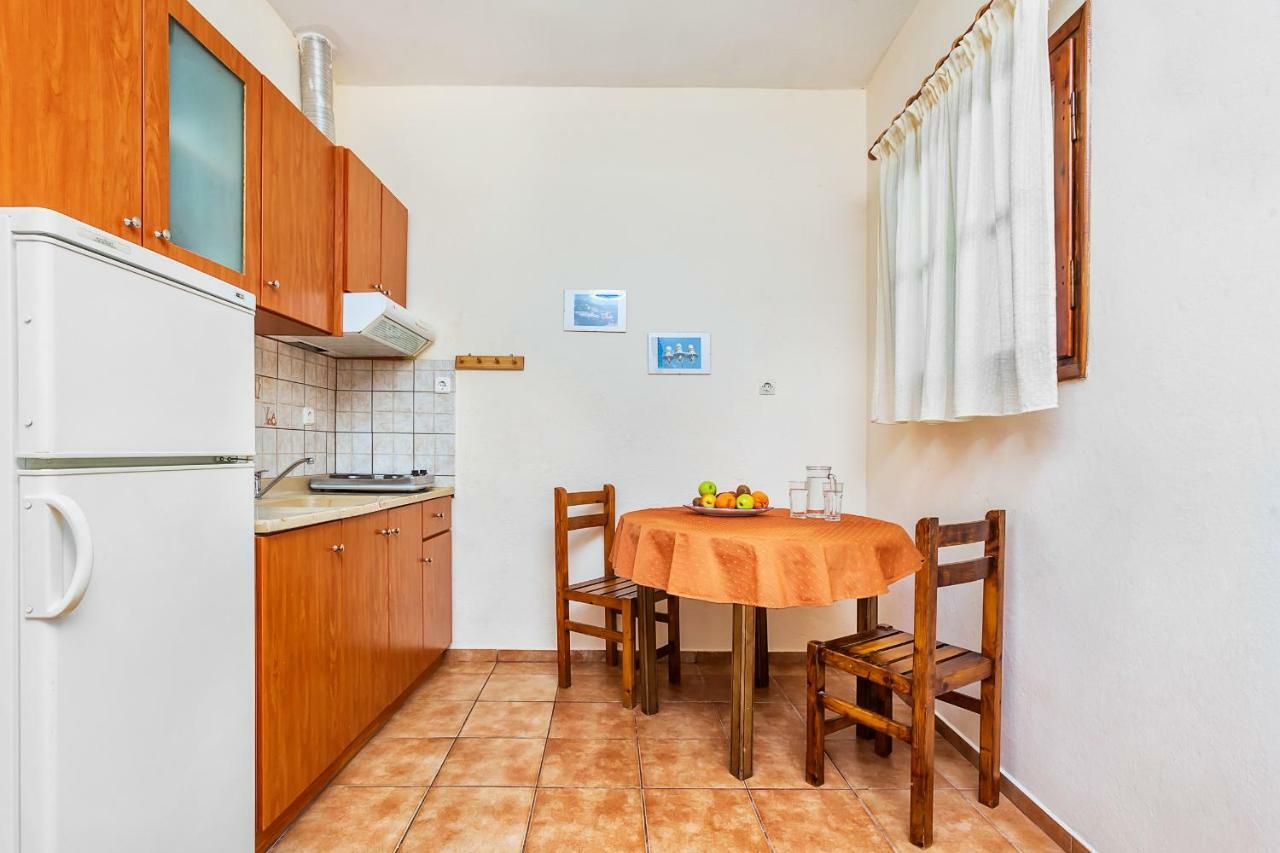 Xenios Loutra Village Karnagio Esterno foto